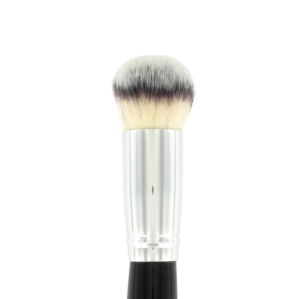 Makeup brush KABUKI BRUSH